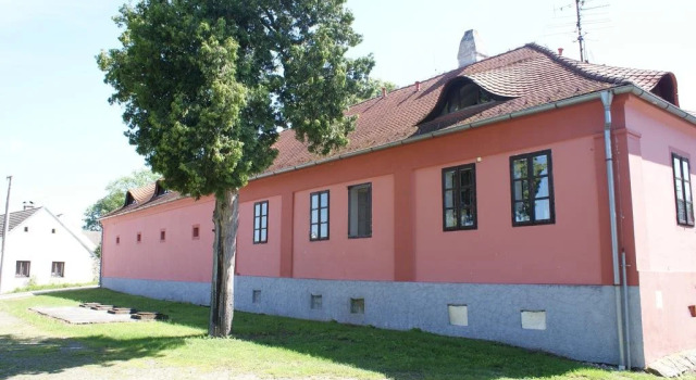 Penzion Pístina, Boek Hotel Hotels in Zuid-Bohemen met parkeren, Parkeren
