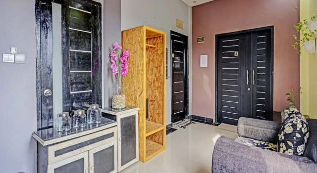 Hotel O Lia Stay Syariah, Book Hotel Bagam Batam, near Mega Mall Batam Center