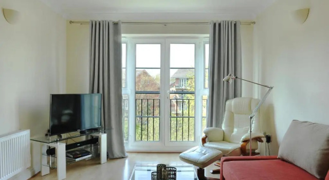 Апартаменты Select Serviced Accommodation - Hunters Wharf