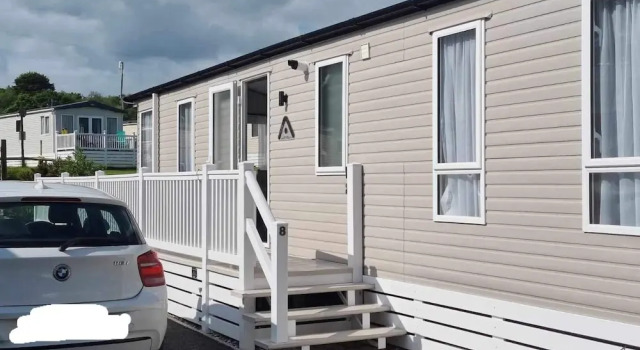 Dog Friendly Park 5 Miles From Bude 2 bed Caravan