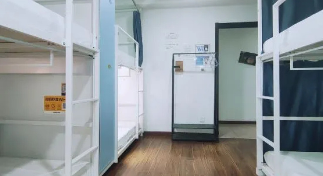 Кровать в общем номере Onederz Hostel Hangzhou