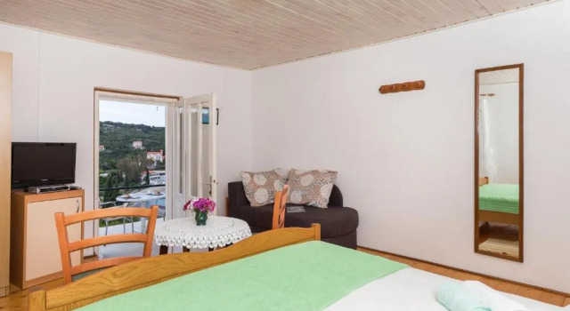 Студия с балконом и с видом на море Apartments Miskovic