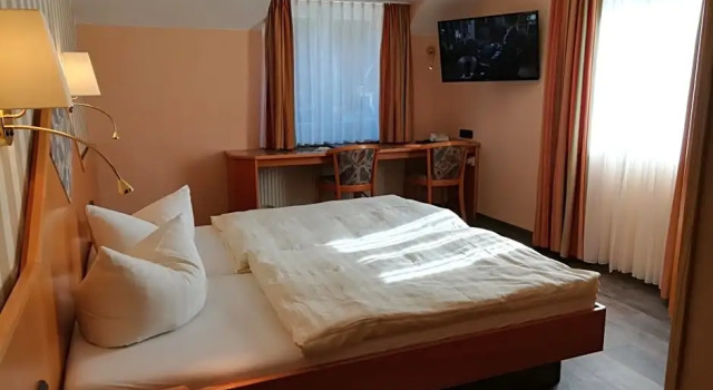 Balkonlu Standart oda Hotel Ladenmühle