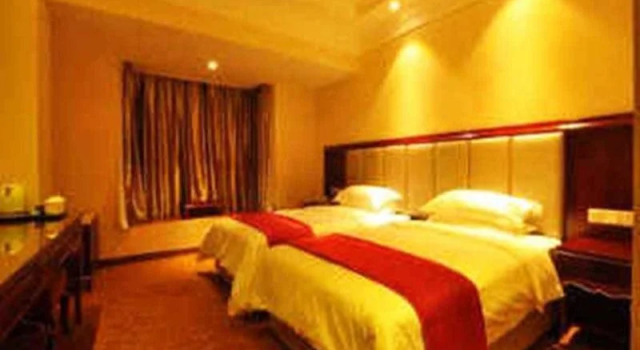 Super 8 Hotel