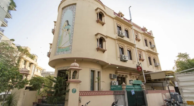 Hotel Heritage Inn, Забронировать Отель Отели штата Раджастхана с парковкой, Парковка