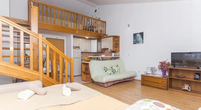 Apartments Garmaz, Забронировать Апартаменты/квартира Отели Подгора с парковкой, Парковка