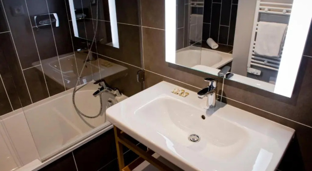 Двухместный номер Classic Hotel Des Remparts Lyon Perrache