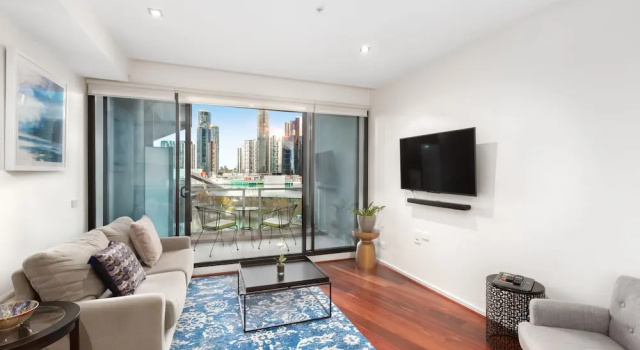 Апартаменты c 1 комнатой с балконом и с видом на реку Waterfront Melbourne Apartments