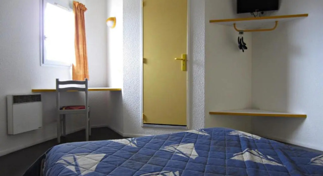 Трёхместный номер Standard Hôtel Noctuel Blois Sud