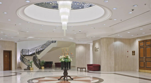 Crowne Plaza Manama (Bahrain)
