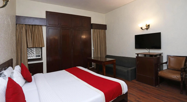 Collection O Hamilton Hotel, Забронировать Отель Отели Нью-Дели с завтраком, Завтраки