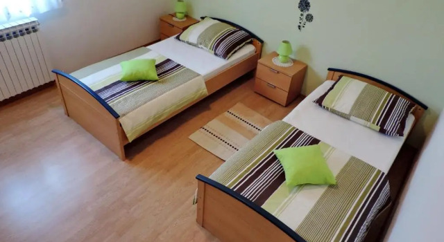 Apartment Perić, Забронировать Апартаменты/квартира Отели Задар с парковкой, рядом с Пляж Пунта Байло, Парковка