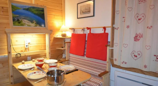 Appartement Les Menuires, 1 pièce, 2 personnes - FR-1-452-283, Забронировать Апартаменты/квартира Ле-Менюир Три Долины