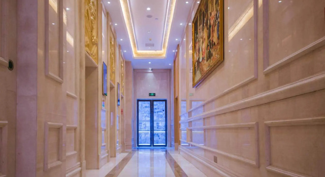 Vienna International Hotel (Yichang Gezhouba Huaxiang Branch), Varaa Hotelli Yichang Hubei