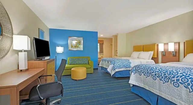 Номер Deluxe Days Inn by Wyndham Ridgefield