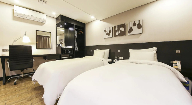 Двухместный номер Standard Kobos Hotel