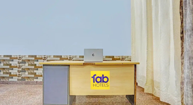 Fabhotel Casa Residency