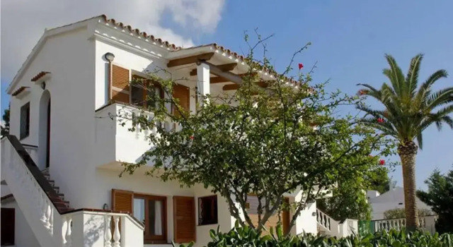 Casa Louise - Great value 3 bedroom house in Son bou - Perfect for families, Reservar Hotel Alaior Minorca