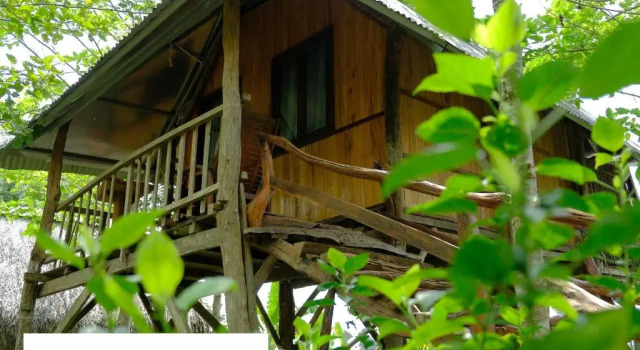 Двухместный номер Deluxe с видом на реку Sunny Field Eco Stilt House