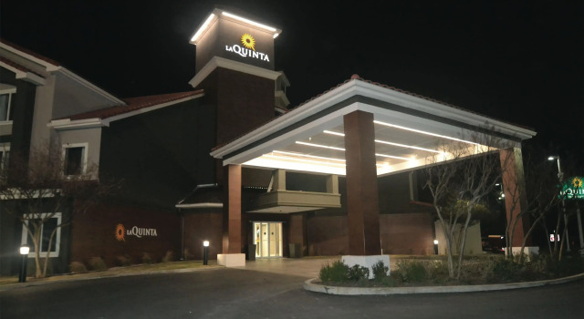 La Quinta by Wyndham Austin Airport, Buchen Sie Hotel Hotels in Greater Austin mit Pool, Schwimmbad