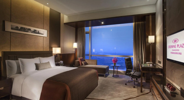 Номер Premium Crowne Plaza Zhangzhou by IHG