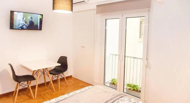 Fully Renovated Adorable Aptm Kolonaki
