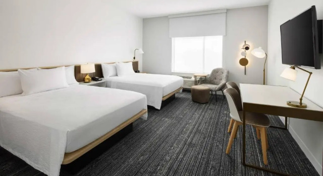 Четырёхместная студия TownePlace Suites by Marriott Plant City