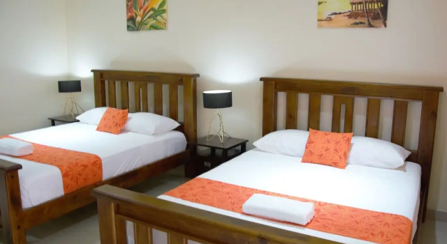 Четырёхместный номер Deluxe с балконом и с видом на горы Samoana Boutique Hotel
