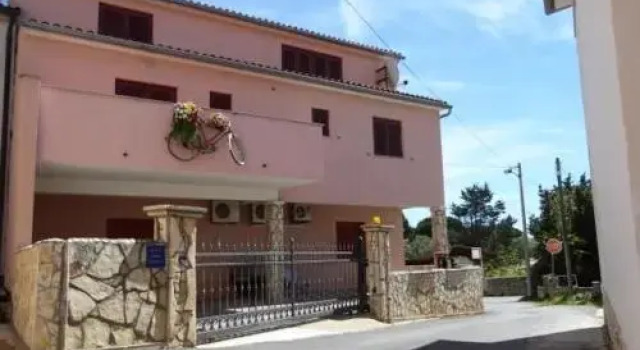 Olga, Reserva ahora Hotel Hoteles en Pula con aparcamiento, Aparcamiento
