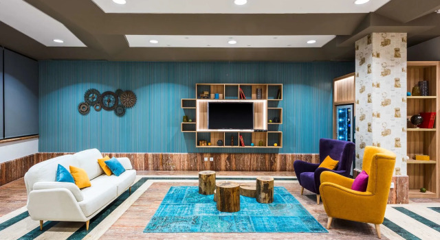 Hotel Guadalajara and Conference Center, Affiliated by Meliá, Забронировать Отель Отели Гвадалахары с парковкой, рядом с Пантеон герцогини Севильской, Парковка