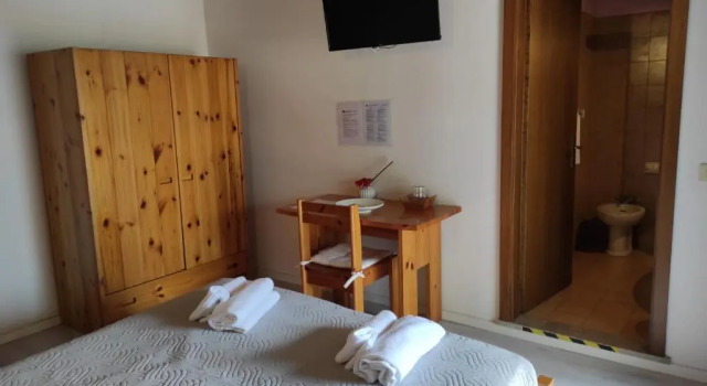 Двухместный номер Standard с видом на озеро Albergo Stella d'Italia