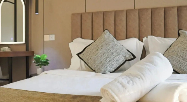 Двухместный люкс с 2 комнатами The SIGAR Hotel at Sutera Bay