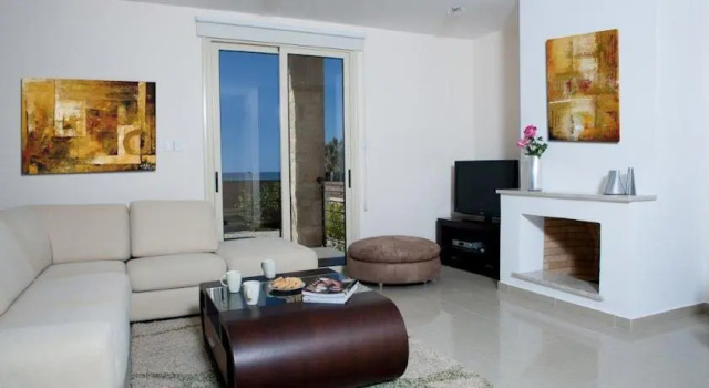 Mesoyios Beach Villas, Réserver Hôtel Kissonerga Paphos, près de Kotsias Beach