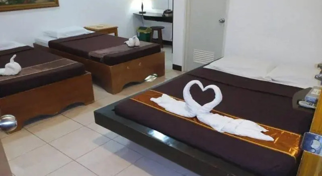 Семейный номер Standard St Nicolas Inn CDO City Center