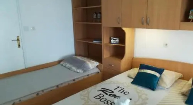 Apartment and room Hudoletnjak, Prenota Appartamento Hotel a Isole Quarnerine con parcheggio, Parcheggio