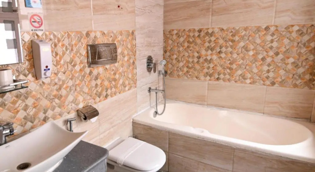 Одноместный номер Deluxe с балконом Hotel M Square Pvt.Ltd