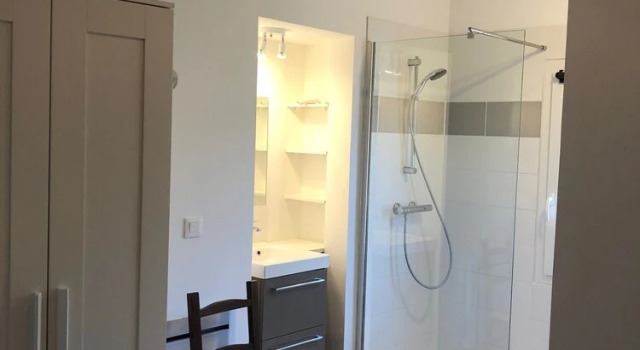 House With 2 Bedrooms in La Tremblade, With Pool Access, Enclosed Gard, Rezerwuj Hotel Hotele w Charente-Maritime z basenem, Basen