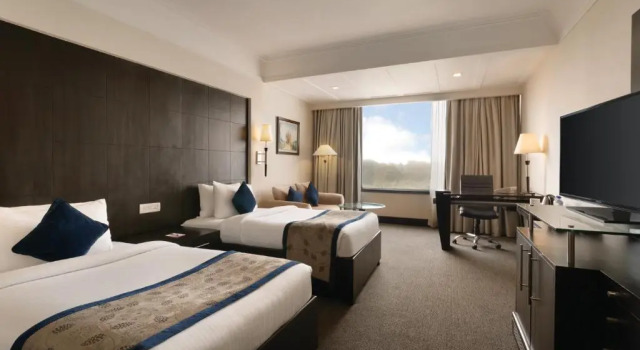Двухместный клубный номер Standard Ramada Plaza by Wyndham JHV Varanasi