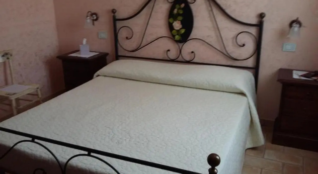 Postiglione Country House, Book Feriehus Cingoli 