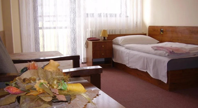 Hotel Panoráma, Rezervați Hotel Komarno Nitriansky kraj