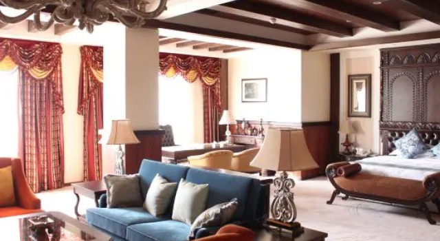 Люкс Kunming Jiali Ze Saville Royal Hotel