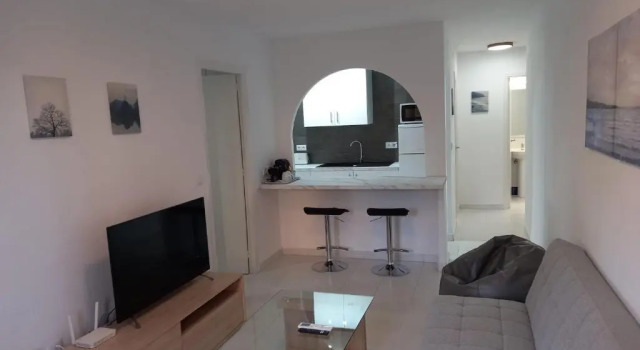 Апартаменты Fantástico Apartamento a 50m de playa Colon y Paseo
