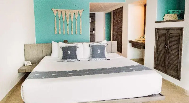 Двухместный номер Luxury с балконом и с видом на океан Hotel B Cozumel