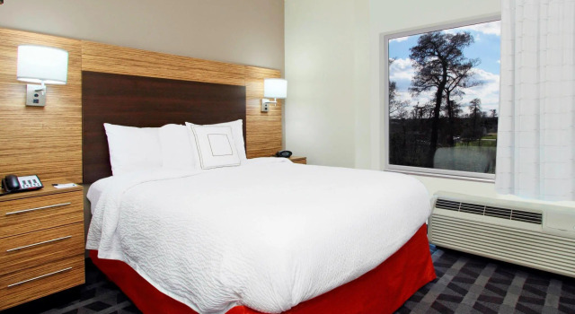 Двухместный люкс c 1 комнатой TownePlace Suites by Marriott New Orleans Harvey/West Bank