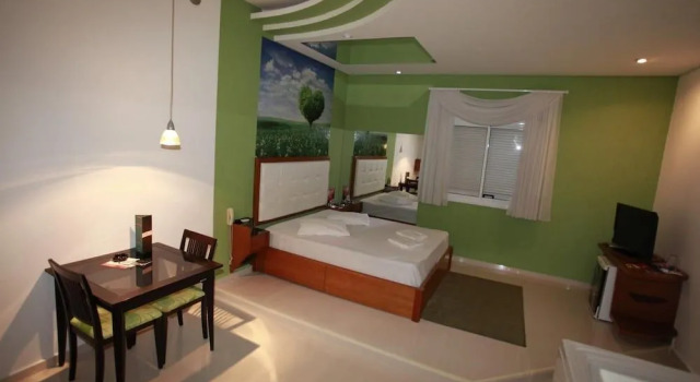 Liverpool Loft & Motel (Только для взрослых)
