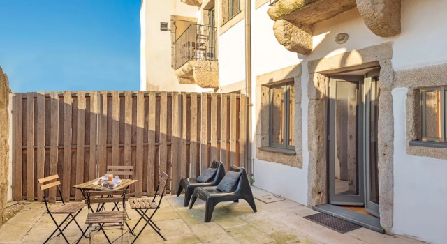 Студия с видом на город Old City Design Apartments