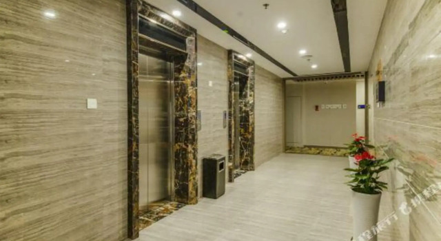 Zhuyuan Hotel, Prenota Hotel Yuanyangqiao Chongqing Area