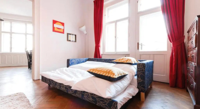Апартаменты Deluxe Prague Days - One-bedroom Apartment with Workspace and iMac in Vinohrady