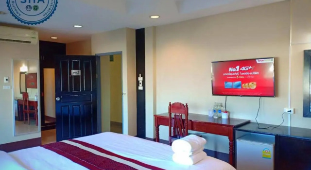 Студия Submukda Phoomplace Hotel