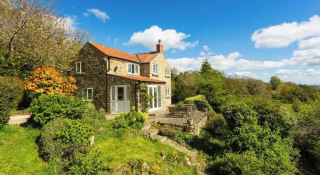 Stunning 3 Bedroom Cottage Near Historic York, Varaa Lomakoti Mökit kohteessa Merseyside, Mökki